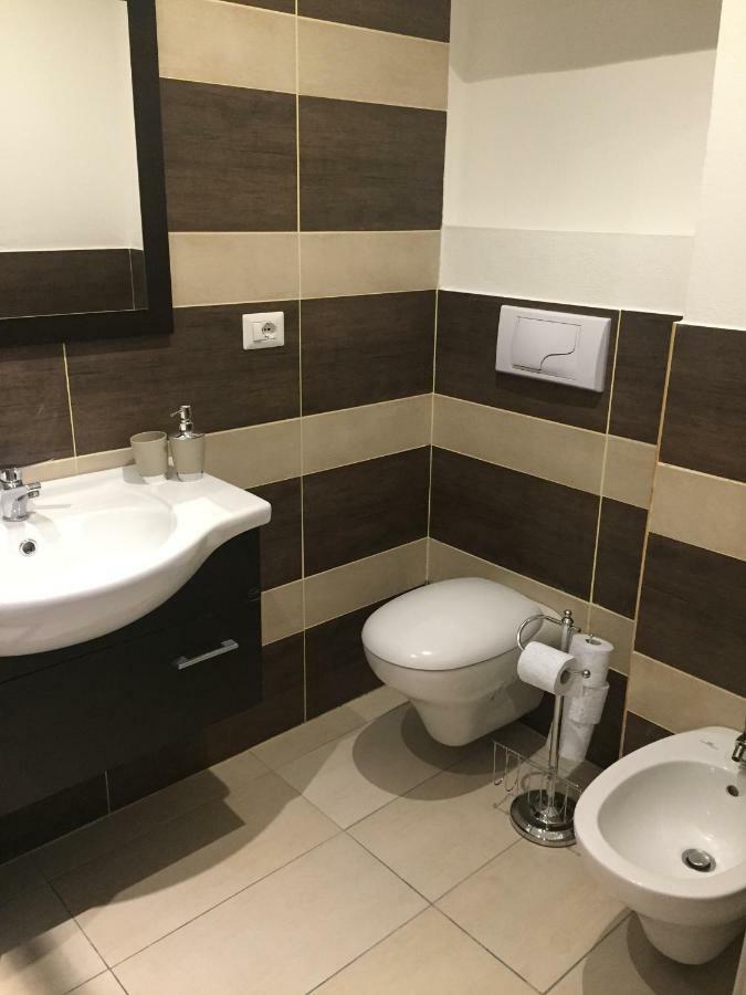Al Corso Bed & Breakfast Cagliari Ngoại thất bức ảnh