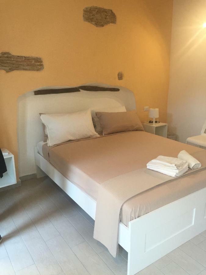 Al Corso Bed & Breakfast Cagliari Ngoại thất bức ảnh