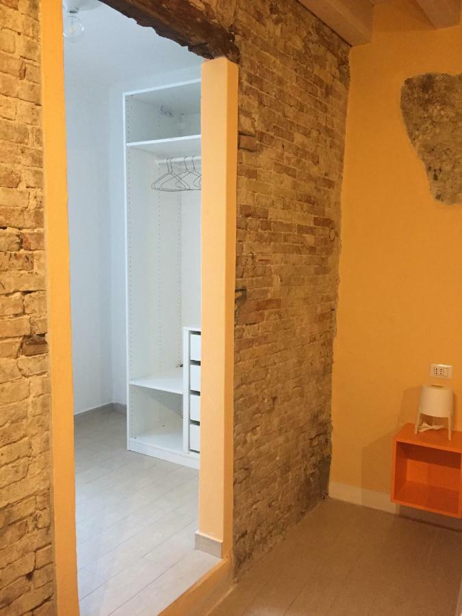 Al Corso Bed & Breakfast Cagliari Ngoại thất bức ảnh