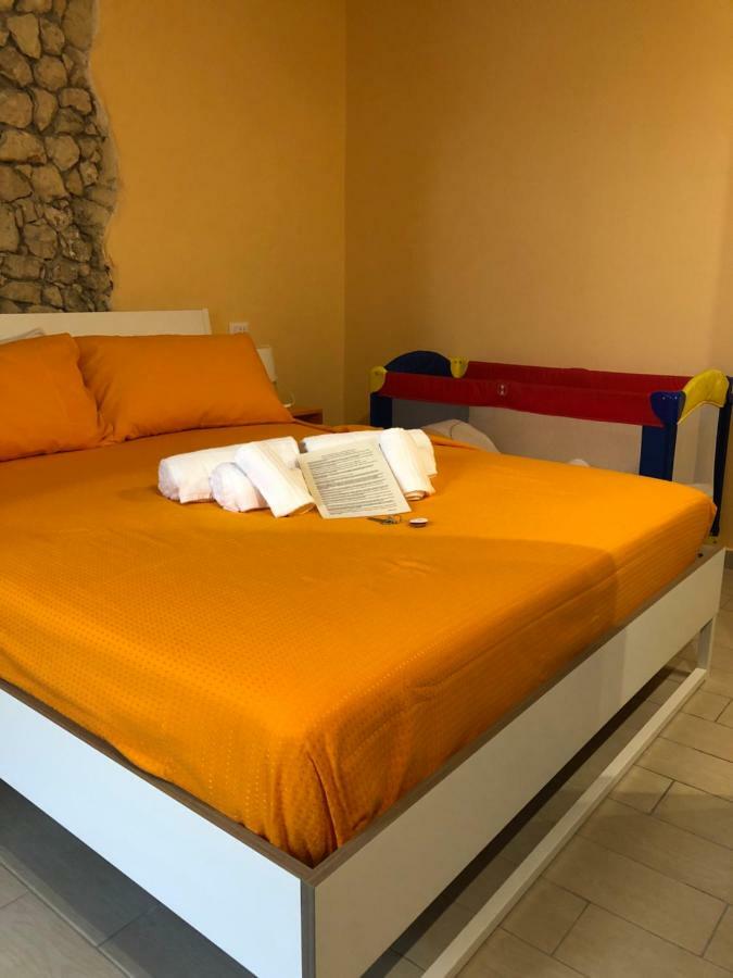Al Corso Bed & Breakfast Cagliari Ngoại thất bức ảnh