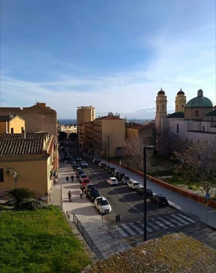 Al Corso Bed & Breakfast Cagliari Ngoại thất bức ảnh